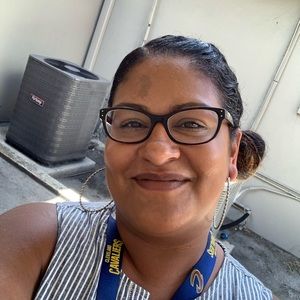 Meet your Posher, Becky